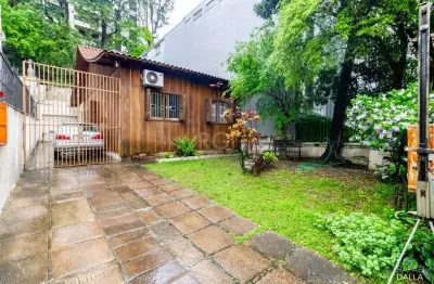 Casa para venda - 110m², 2 dormitórios, 4 vagas - mont serrat
