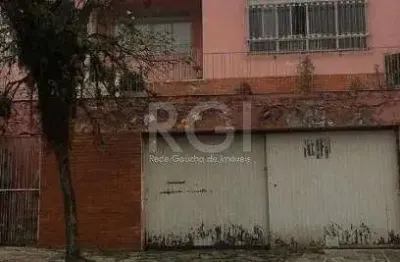 Casa para venda - 170m², 3 dormitórios, sendo 1 suites, 3 vagas - partenon