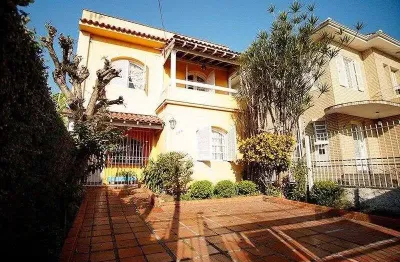 Casa para venda - 544m², 3 dormitórios, sendo 1 suites, 2 vagas - medianeira
