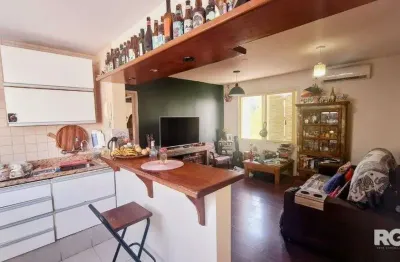 Apartamento com 2 dormitórios, 1 vaga coberta, no bairro petrópolis, em  porto a