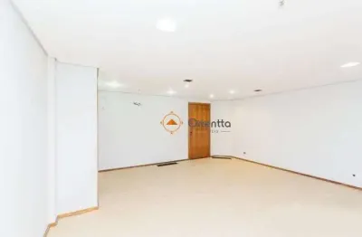 Imobiliária orientta aluga sala comercial no golden center na rua 24 de outubro
