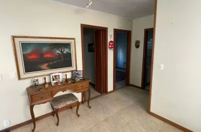 Casa de alvenaria com 104,37m² 3 dormitórios sendo 1 suíte, 2 vagas cobertas
