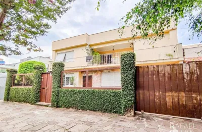 Casa com 3 quartos à venda na Rua São Francisco, 584, Santana, Porto Alegre