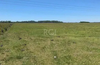 Terreno à venda na Rua Itu, 600, Balneário Figueirinha, Arroio do Sal