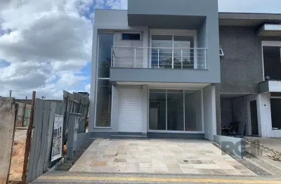 Excelente sobrado de 150m² com 4 dormitórios e 2 vagas.