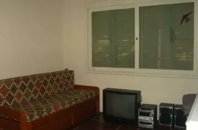 Casa para venda - 216m², 3 dormitórios, sendo 1 suites, 2 vagas - centro