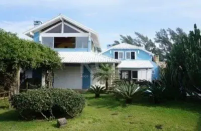 Casa para venda - 500m², 7 dormitórios, sendo 2 suites, atlântida