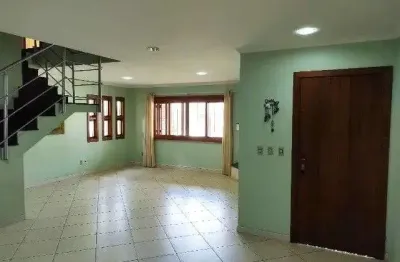 Casa ampla e confortável a venda no bairro colina em guaiba