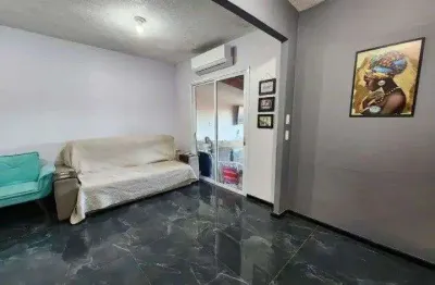 Casa em condomínio / 3 dormitórios / churrasqueira / 2 vagas / terra nova / alvo