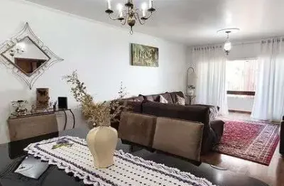 Apartamento / 3 quartos / 1 suíte / 3 vagas / shopping canoas / centro / canoas