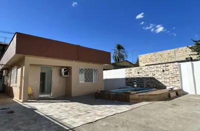Casa com 2 quartos à venda na Avenida Rio dos Sinos, 865, Harmonia, Canoas