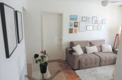 Apartamento para venda - 56.7m², 2 dormitórios, passo da areia