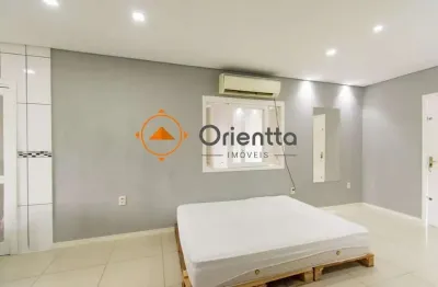 Casa gigante para alugar com 200m², energia solar, 5 quartos e 2 vagas.
