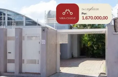 Casa com 4 quartos à venda na Rua Otávio Faria, 6, Teresópolis, Porto Alegre