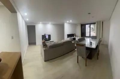 Casa com  03 quartos (01 suíte), 02 vagas, no bairro vila conceição