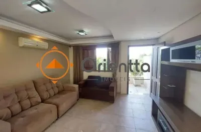 Casa semimobiliada com 3 quartos, piscina e 2 vagas para alugar, 134m² - ipanema