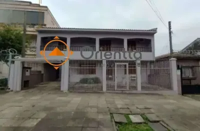 Casa  semimobiliada com 4 quartos para alugar, 420m² - medianeira