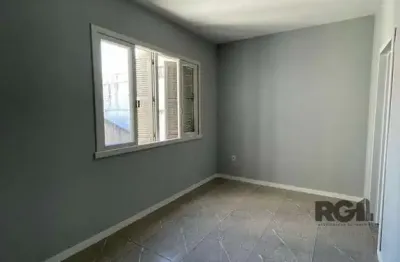 Kitnet / Stúdio à venda na Rua Santo Antônio, 850, Floresta, Porto Alegre