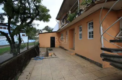 Prédio à venda na Avenida Francisco Massena Vieira, 48, Santa Tereza, Porto Alegre