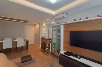 Icon Residencial Apartamento último andar de 2 dormitórios com Suíte Semi mobili