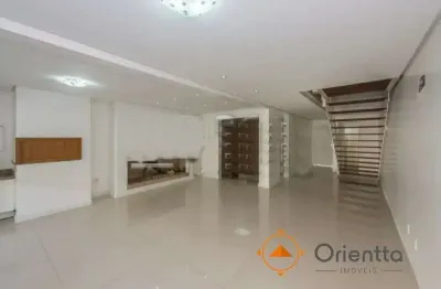 Casa alto padrão de Condomínio com 5 Quartos e 6 banheiros para Alugar na AGRONO
