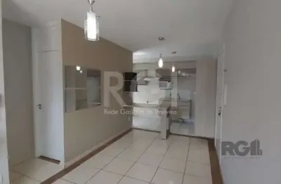 Apartamento com 01 dormitório, sala, cozinha, banheiro social, bem arejado,  óti