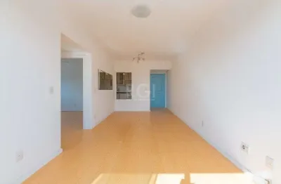 Apartamento para Venda - 71m², 2 dormitórios, 2 vagas - Teresópolis