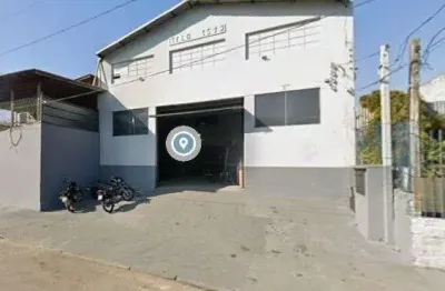 Pavilhão ao lado do Estádio Olímpico , azenha , terreno de 10x 30m