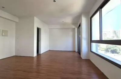 Excelente apartamento studio com 1 dormitório e 1 vaga de garagem em sofisticado