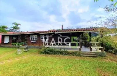 Casa em condomínio fechado com 4 quartos para alugar na rua bartyra, arujázinho i, ii e iii, arujá, 200 m2 por r$ 7.000