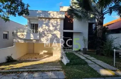 Casa em condomínio fechado com 3 quartos à venda na rua tomi saburo yamamoto, arujá 5, arujá, 350 m2 por r$ 3.200.000