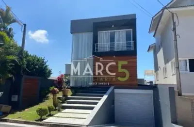 Casa em condomínio fechado com 3 quartos para alugar na Rua Tomi Saburo Yamamoto, Arujázinho IV, Arujá, 376 m2 por R$ 11.800