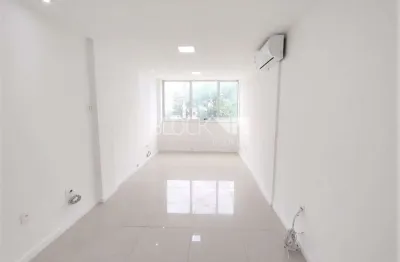 Sala comercial para alugar na Rua Coronel João Olintho, --, Recreio dos Bandeirantes, Rio de Janeiro