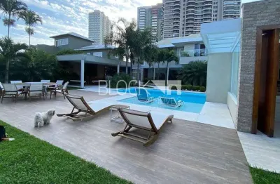 Barra da tijuca | casa de condomínio 5 quartos, sendo 4 suites