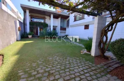 Recreio dos bandeirantes | casa de rua 4 quartos, sendo 2 suites