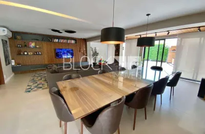 Recreio dos bandeirantes | casa de condomínio 4 quartos, sendo 4 suites