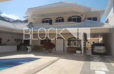 Barra da tijuca | casa de condomínio 3 quartos, sendo 3 suites
