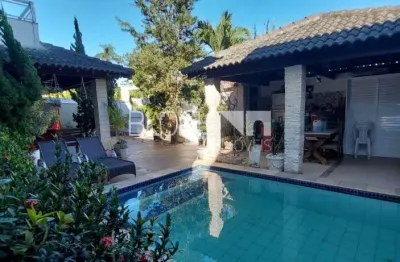 Recreio dos bandeirantes | casa de condomínio 4 quartos, sendo 2 suites
