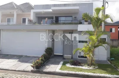Vargem pequena | casa de condomínio 4 quartos, sendo 4 suites