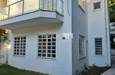 Vargem pequena | casa de condomínio 4 quartos, sendo 4 suites
