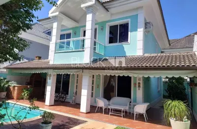 Recreio dos bandeirantes | casa de condomínio 4 quartos, sendo 4 suites