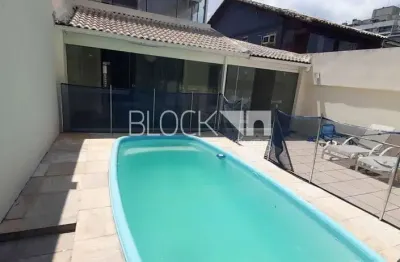 Recreio dos bandeirantes | casa de condomínio 4 quartos, sendo 3 suites