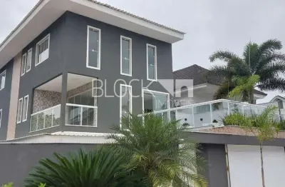 Recreio dos bandeirantes | casa de condomínio 6 quartos, sendo 5 suites