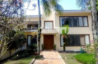 Recreio dos bandeirantes | casa de condomínio 5 quartos, sendo 3 suites