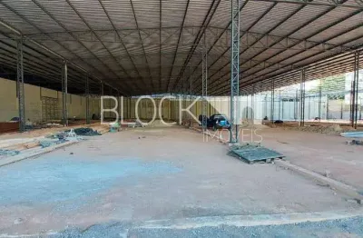 Barracão / Galpão / Depósito para alugar na Estrada da Pedra, --, Guaratiba, Rio de Janeiro