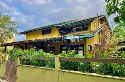 Vargem grande | casa de condomínio 4 quartos, sendo 4 suites