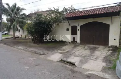 Casa em condomínio fechado com 5 quartos à venda na Rua Pau Marfim, --, Anil, Rio de Janeiro