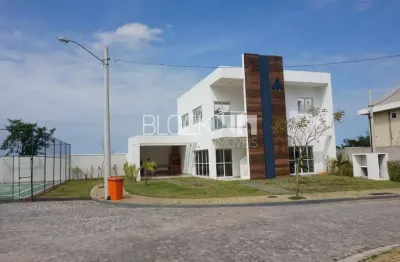Terreno em condomínio fechado à venda na Rua José Gomes Talarico, --, Vargem Pequena, Rio de Janeiro