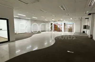 Barracão / Galpão / Depósito para alugar na Rua Luiz Beltrão, --, Vila Valqueire, Rio de Janeiro