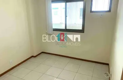 Recreio dos Bandeirantes | Apartamento 3 quartos, sendo 1 suite